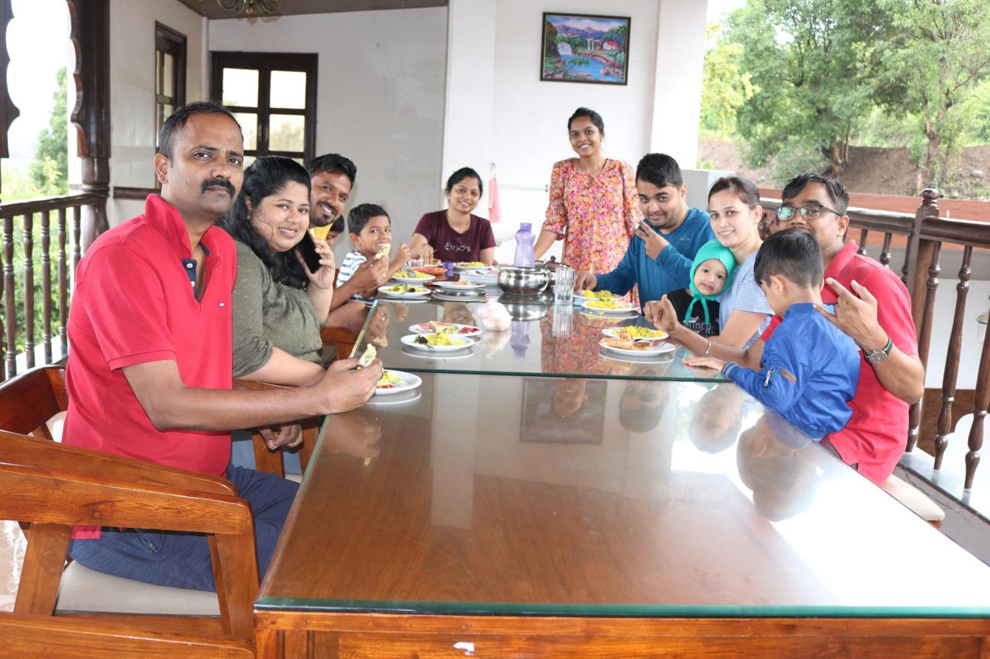 Willa Shinde'S Tikona Valley Farm Pune Zewnętrze zdjęcie